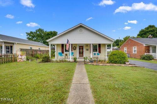 1569 E Sevier Ave, Kingsport, TN, 37664-3030 | Card Image