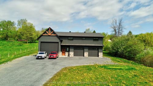 18779 Paragon Road, South Glengarry, ON, K6H5R5 | Card Image
