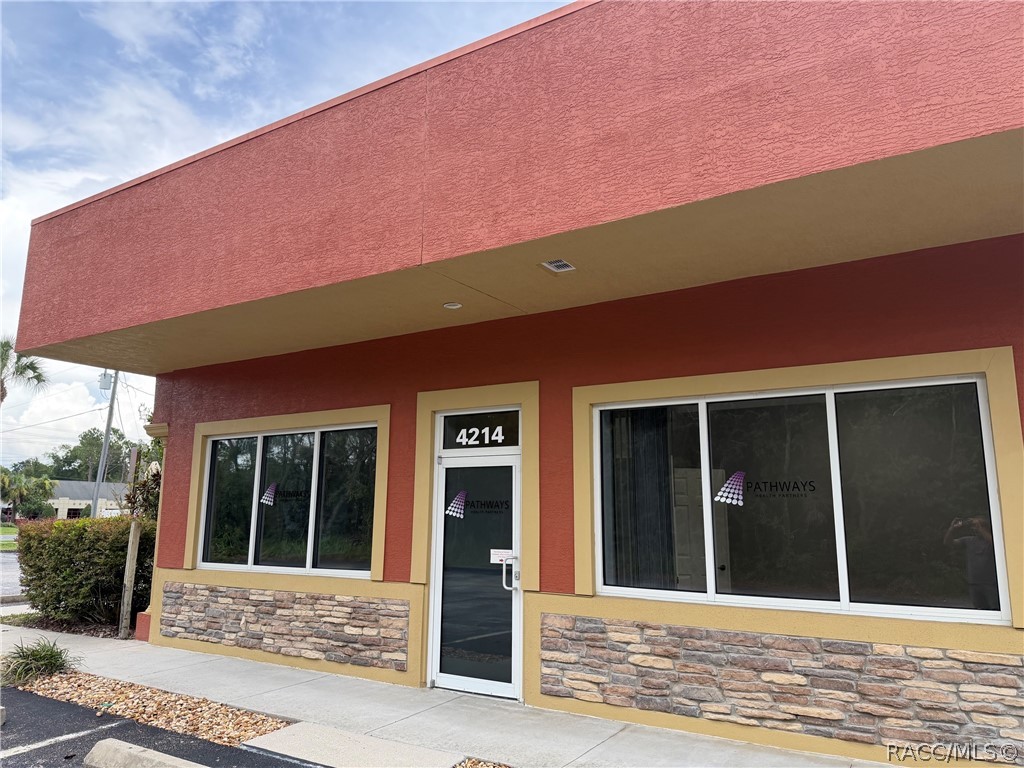 4214 W Gulf To Lake Hwy, Lecanto, FL 34461
