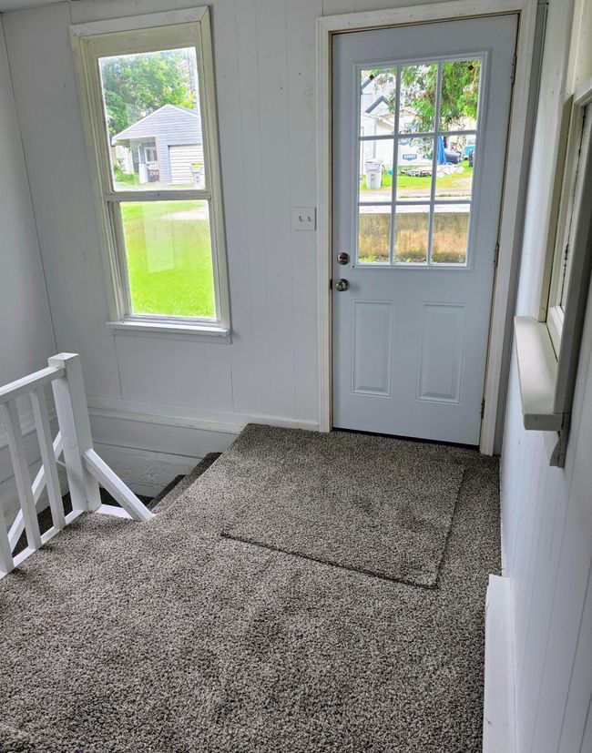 Mudroom/Entry | Image 9