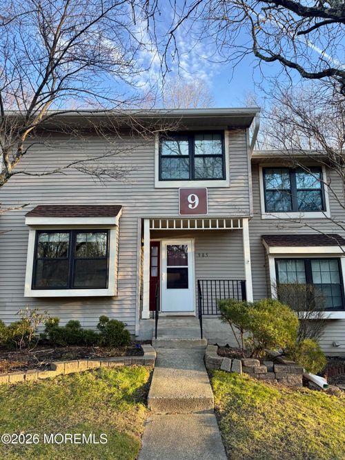 905 Arlington Dr, Toms River, NJ, 08755-1967 | Card Image