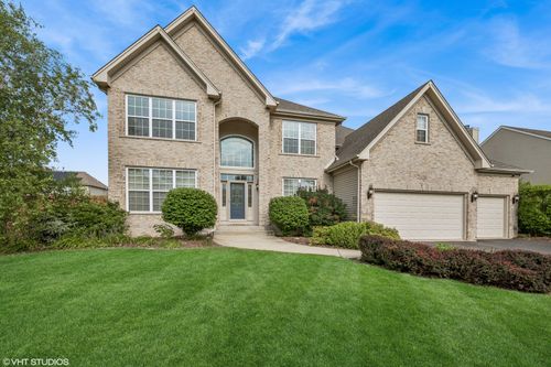 1755 Goldsboro Ln, Crystal Lake, IL, 60014-2973 | Card Image