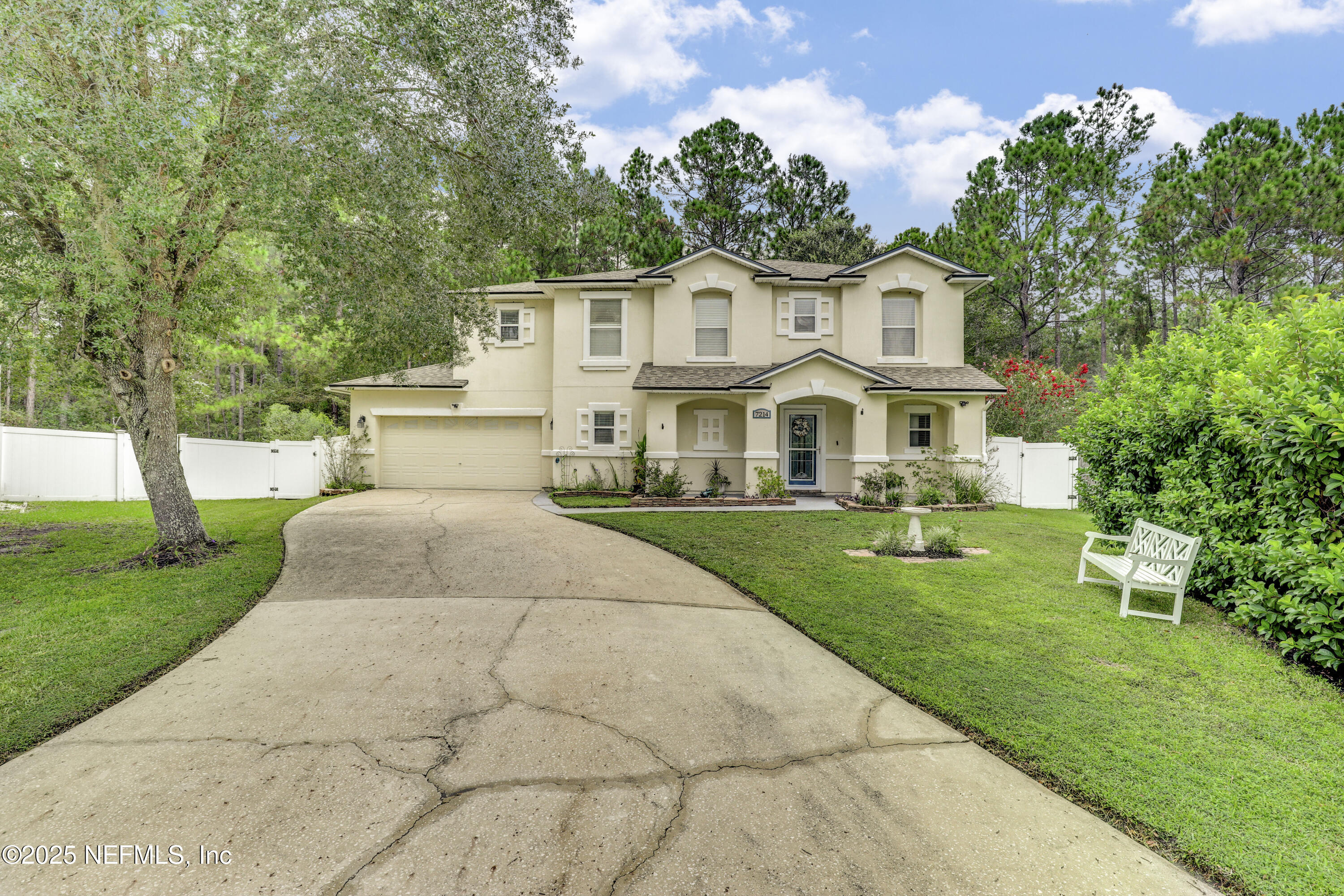 Beekman Lake Dr, Jacksonville, FL 32222