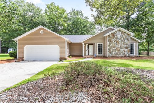 439 Candlewood Dr, Jacksonville, NC, 28540-2959 | Card Image