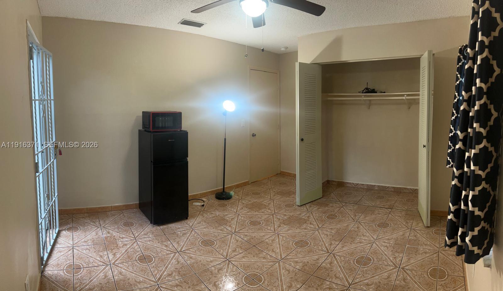 Residential Lease in Homestead 5