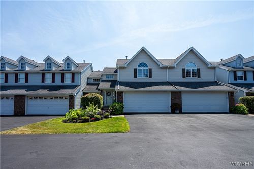23 Hillcrest Dr, West Seneca, NY, 14224-2814 | Card Image