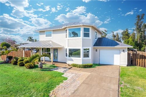 9009 Cypress Dr S, FORT MYERS, FL, 33967-3230 | Card Image