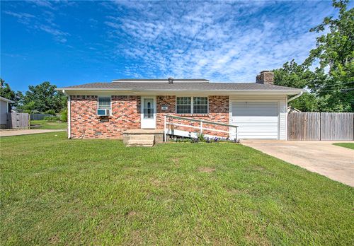 608 N 10th St, Rogers, AR, 72756-3420 | Card Image