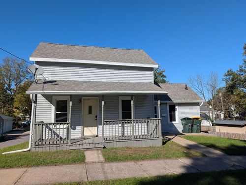 631 2nd Street, Reedsburg, WI, 53959 | Card Image