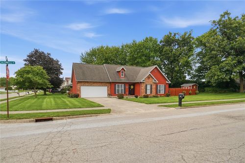 2112 Simon Ct, Springfield, OH, 45503-1854 | Card Image