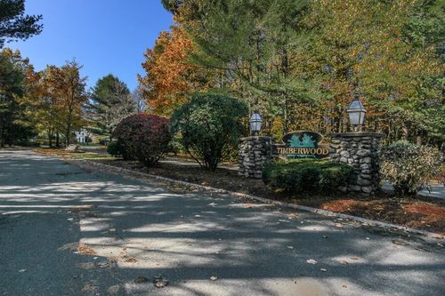 207-3 Timberwood Dr, Goffstown, NH, 03045-2568 | Card Image