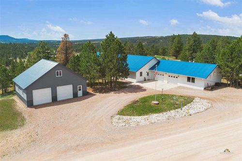 12901 Sapphire Ln, Hot Springs, SD, 57747 | Card Image