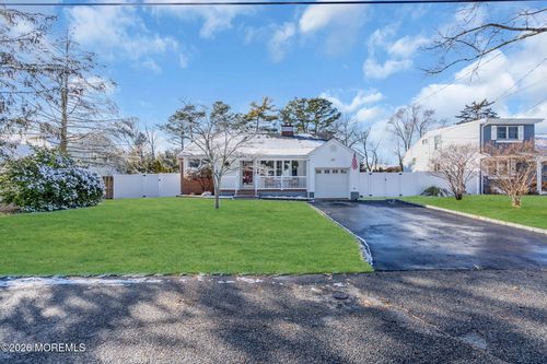 412 Bella Vista Rd, Brick, NJ, 08724-4510 | Card Image