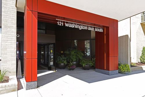 1104-121 Washington Ave S, Minneapolis, MN, 55401-2129 | Card Image