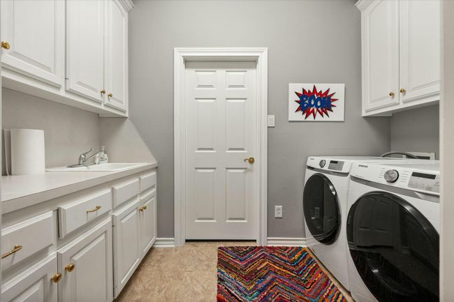 9214 York Pl, House other with 4 bedrooms, 3 bathrooms and null parking in Lubbock TX | Image 29