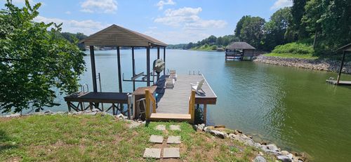 6136 Horseshoe Bend Rd, Goodview, VA, 24095-3274 | Card Image