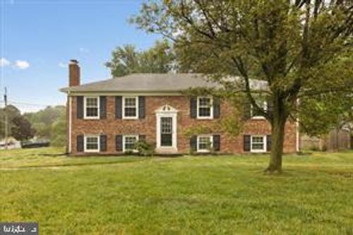 4509 Kerrybrooke Dr, Alexandria, VA, 22310-1422 | Card Image