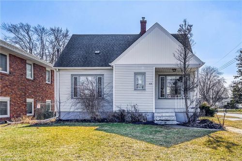 855 Exmouth St, Sarnia, ON, N7T5R3 | Card Image