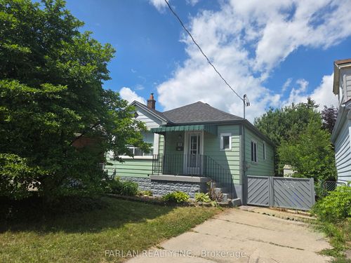main-158 E 24th St, Hamilton, ON, L8V2Y3 | Card Image