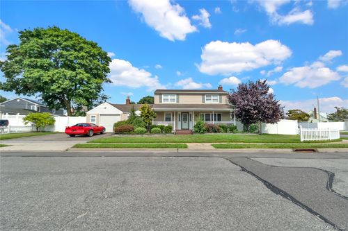 171 Cottage Blvd, Hicksville, NY, 11801-5905 | Card Image