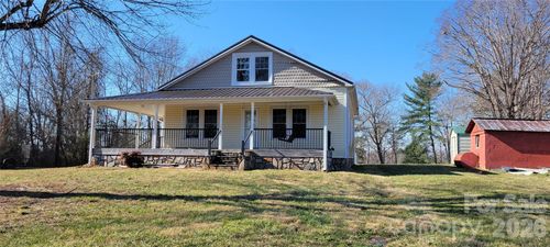 2601 Country Acres Pl, Hudson, NC, 28638-8741 | Card Image