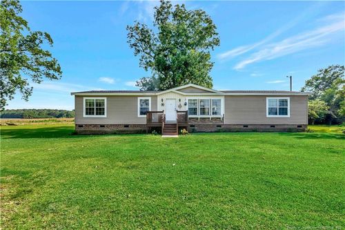 692 Cowpen Swamp Rd, Fairmont, NC, 28340-6614 | Card Image