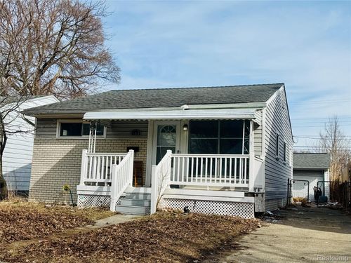 21410 Panama St, Warren, MI, 48091-2816 | Card Image
