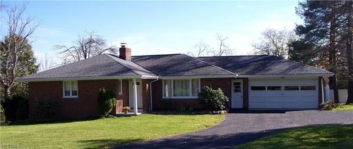 14891 Munn Rd, Newbury, OH, 44065-9727 | Card Image