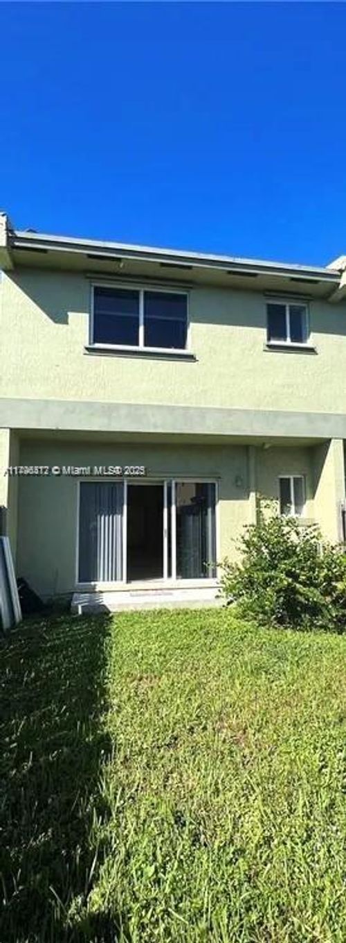 8-20441 Nw 15th Ave, Miami Gardens, FL, 33169-2856 | Card Image