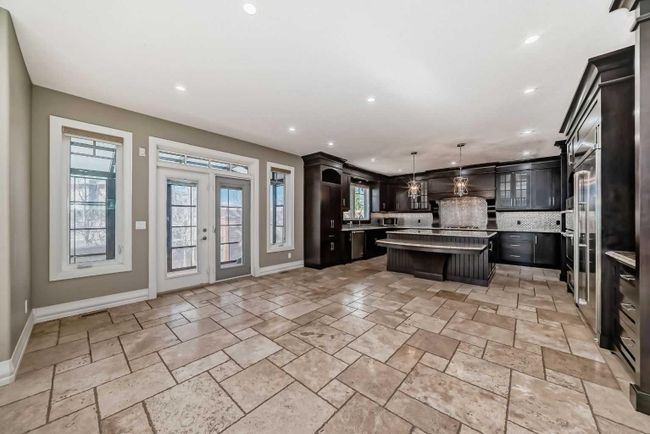 137 Aspen Summit Heath Sw, Home with 7 bedrooms, 6 bathrooms and 6 parking in Calgary AB | Image 15