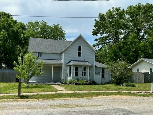 209 S Gilmore St, Miller, MO, 65707-9481 | Card Image