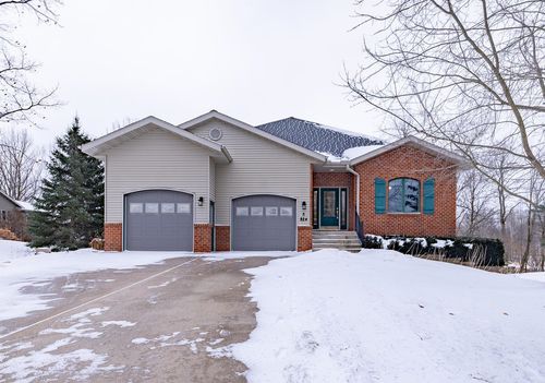 824 Fairway Dr, MOSINEE, WI, 54455-8289 | Card Image