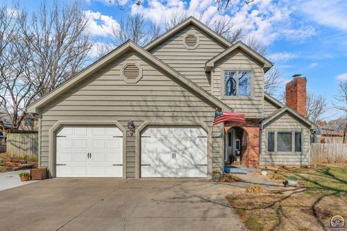 2311 Sw Brookfield St, Topeka, KS, 66614 | Card Image