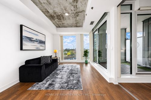 717-20 Minowan Miikan Lane, Toronto, ON, M6J0E5 | Card Image