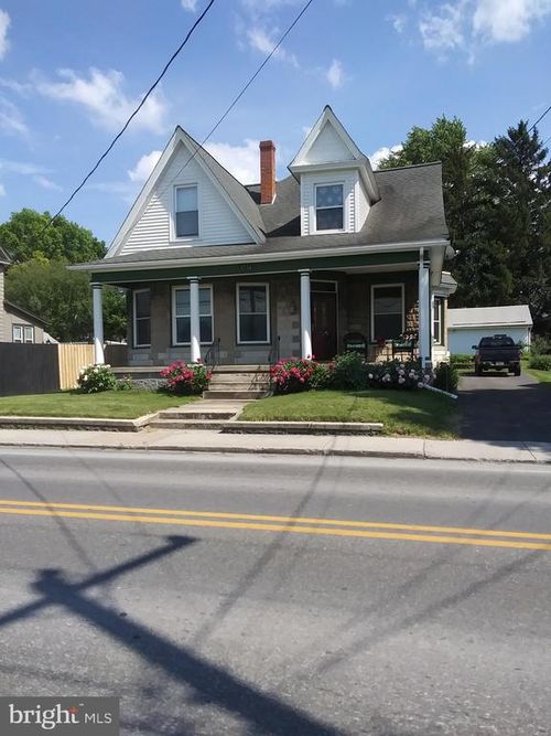 3734 W Main St, BELLEVILLE, PA, 17004-9214 | Card Image