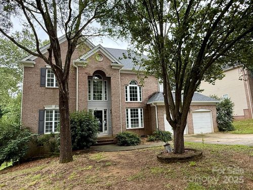 11017 Valley Spring Dr, Charlotte, NC, 28277-3731 | Card Image