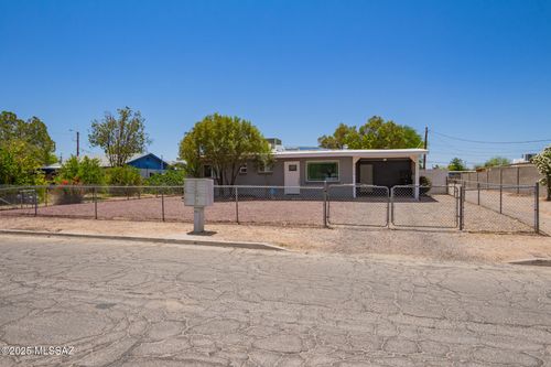 5732 23rd St, Tucson, AZ, 85711-5534 | Card Image
