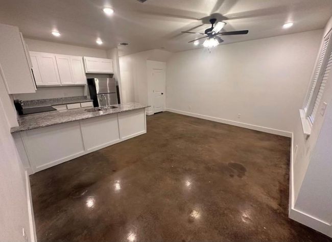 2 - 1920 27 Th St, House other with 3 bedrooms, 3 bathrooms and null parking in Lubbock TX | Image 4