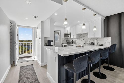 711-5700 Nw 2nd Ave, Boca Raton, FL, 33487-4803 | Card Image