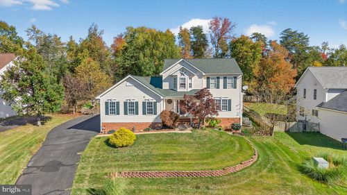 15 Feldspar Way, FREDERICKSBURG, VA, 22405-5761 | Card Image