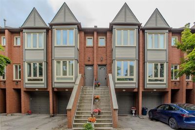 605 - 895 Maple Ave, Townhouse with 2 bedrooms, 1 bathrooms and 2 parking in Burlington ON | Image 1