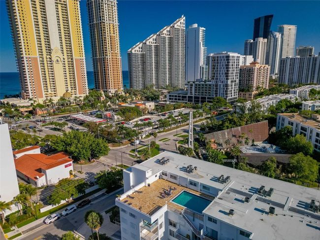 APT-402 - 17800 Atlantic Blvd, Condo with 1 bedrooms, 2 bathrooms and null parking in Sunny Isles Beach FL | Image 19
