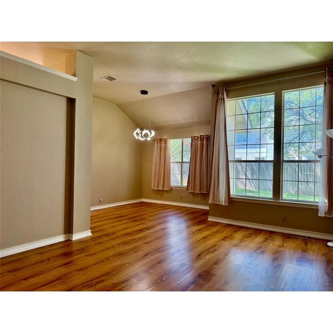 2509 Little Elm Trl, House other with 3 bedrooms, 2 bathrooms and 6 parking in Cedar Park TX | Image 10