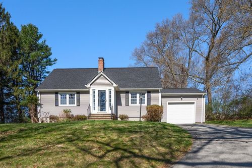 89 Center Rd, Dudley, MA, 01571-6314 | Card Image