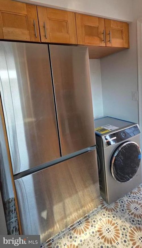 165 Leeds Ct W, WARRENTON, VA, 20186-3621 | Card Image