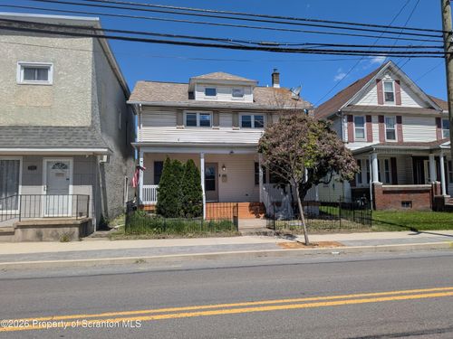 705-703-705 Main St, Dickson City, PA, 18519-1527 | Card Image