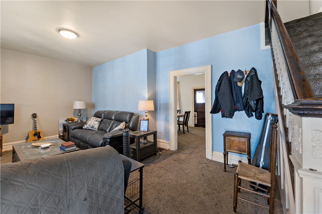 Residential in Mt Washington 3