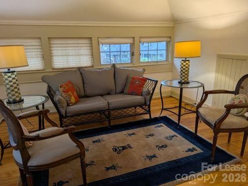 apt-2-220 Melrose Cir, Tryon, NC, 28782-3361 | Card Image