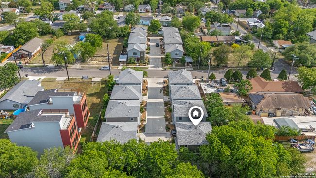UNIT-401 - 211 Utah St, Townhouse with 2 bedrooms, 3 bathrooms and null parking in San Antonio TX | Image 38