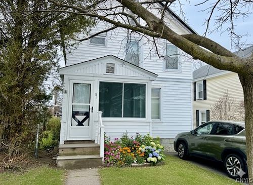 81 Niagara St, Oswego, NY, 13126-3854 | Card Image